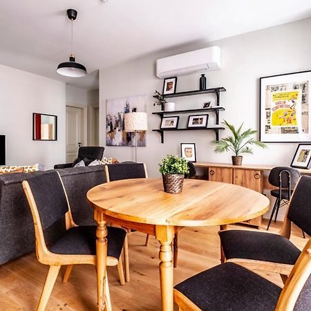 Charming Flat With Central Location In Beyoglu Istanbul Bagian luar foto