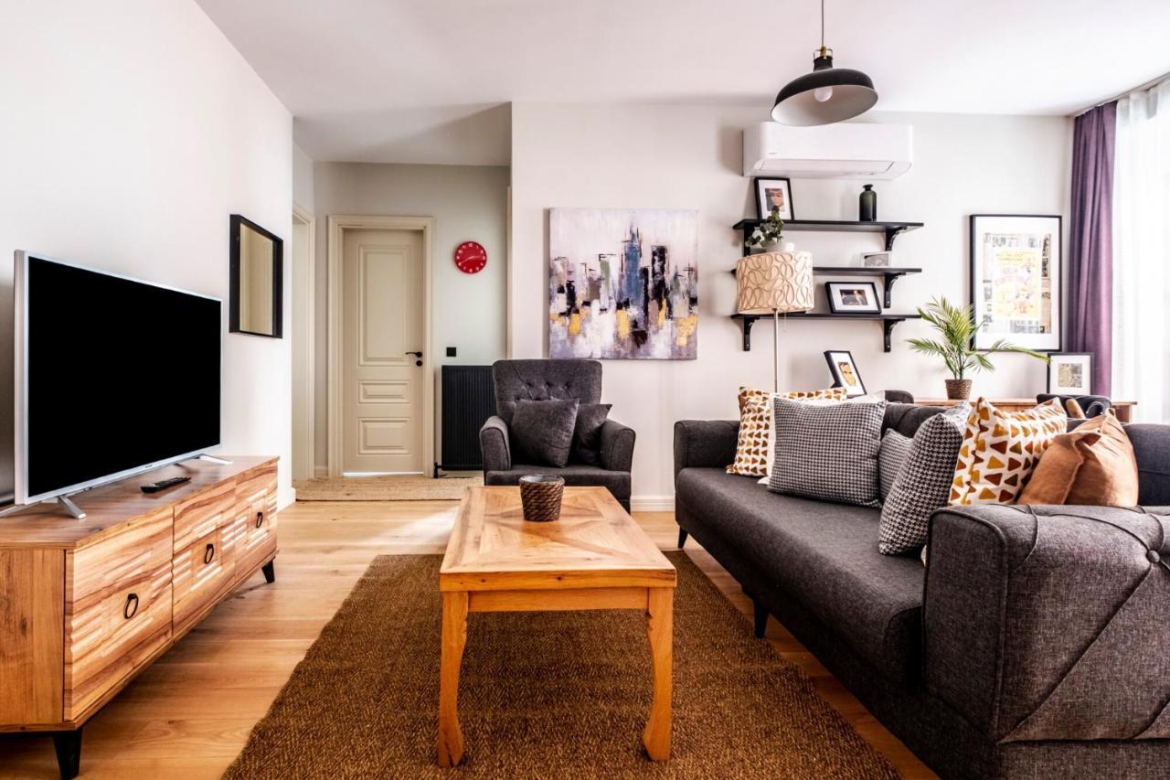 Charming Flat With Central Location In Beyoglu Istanbul Bagian luar foto