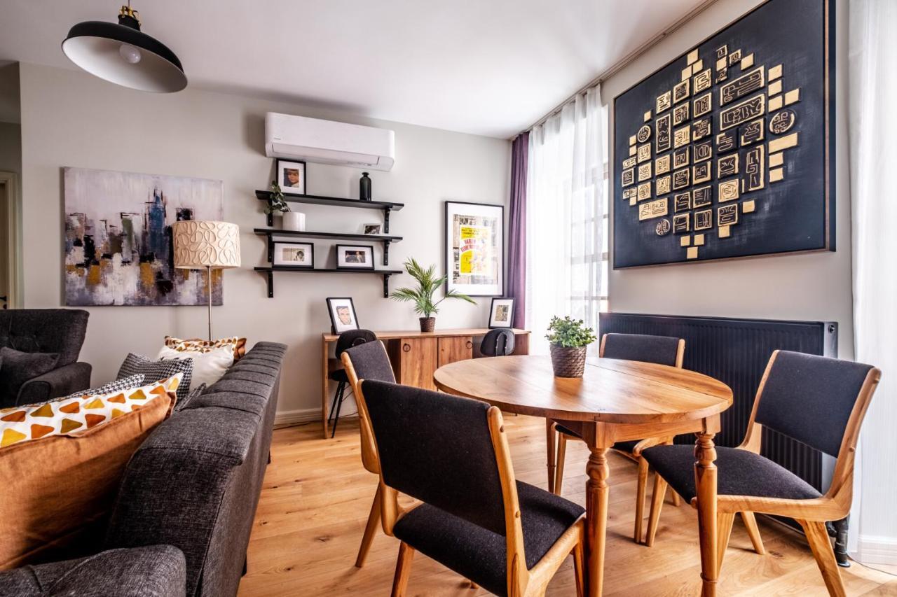 Charming Flat With Central Location In Beyoglu Istanbul Bagian luar foto
